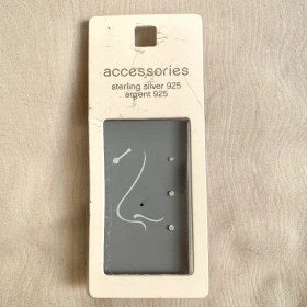 تصویر پیرسینگ نگینی سه تایی اکسسوریز 