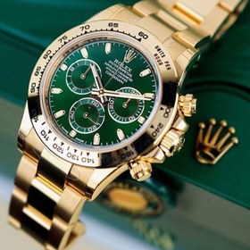 تصویر ساعت مچی مردانه رولکس دیتونا صفحه سبز بند طلایی Rolex Daytona Watch