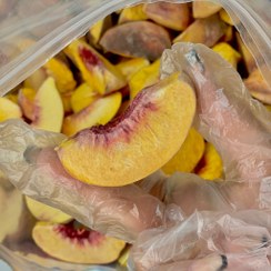 تصویر هلو پفکی زعفرانی 