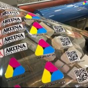 تصویر لیبل برجسته یووی دی تی اف UV DTF 