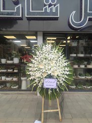 تصویر پایه گل ترحیم یک طبقه (کد p7005) 