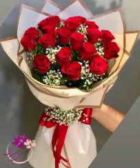 تصویر دسته گل تبریک رز قرمز 