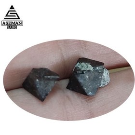 تصویر مگنتیت MAG104 