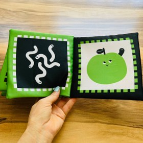 تصویر کتاب پارچه ای سیاه و سفید 