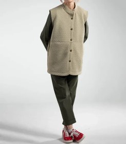 تصویر وست دکمه دار مدل نینا 