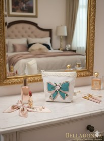 تصویر کیف آرایشی پاپیون 