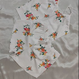 تصویر تاپ شورتک گلدار 