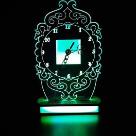 تصویر چراغ خواب و ساعت رومیزی سه رنگ طرح قاب 