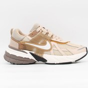 تصویر کتانی نایک مدل V2K رنگ موکا کرم Nike V2K Sneakers