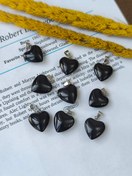 تصویر گردنبند سنگ آبسیدین سیاه قلبی سنگ اصل طبیعی به همراه زنجیر استیل 