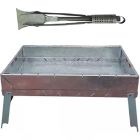 تصویر منقل تاشو مسافرتی سایز ۳۰ در ۵۰ با انبر و ذغال جمع کن 