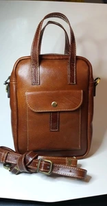 تصویر فروشگاه نیک چرم