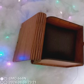 تصویر جعبه ساعت فنری کرکره ای ( بسته 90 عددی) watch Box1