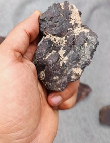 تصویر گوهر سنگ طبیعی حدید 