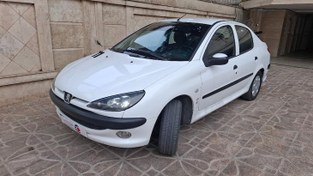 تصویر پژو 206 صندوقدار مدل 1400 ا V8 V8