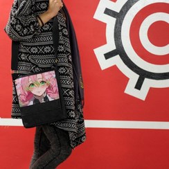 تصویر کیف دوشی چی چاپ طرح انیمه شیطان کش میتسوری mitsuri kanroji Demon slayer 