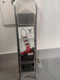 تصویر نردبان ۵ پله معمار کار 