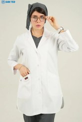 تصویر روپوش پزشکی زنانه رنگ سفید 