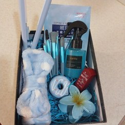 تصویر باکس هدیه دخترانه تولد آبی 