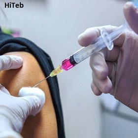 تصویر تزریق واکسن در محل 