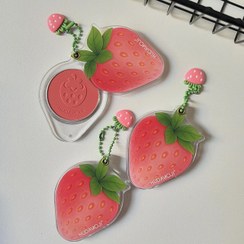 تصویر رژگونه توت فرنگی 