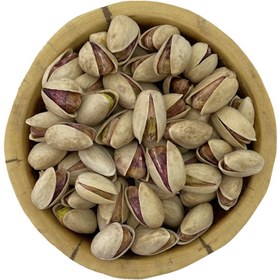 تصویر پسته احمدآقایی خام 