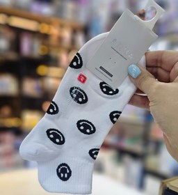 تصویر جوراب قلبی وگلی 