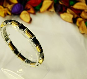 تصویر دستبند استیل مشکی-طلایی 