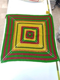 تصویر رومیزی دستبافت رنگی 80*80 سانتی‌متر - قلاب‌بافی با نخ باکیفیت Colorful 80x80 cm Crochet Tablecloth - High-Quality Yarn