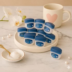 تصویر بالم لب مینی 