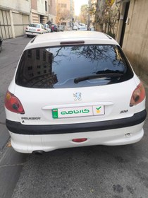 تصویر پژو ۲۰۶ مدل ۱۳۹۳ دنده ای 