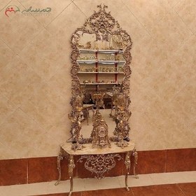 تصویر آینه شمعدان برنزی بدنه ی پرداخت کاری شده همراه ساعت رومیزی و شمعدان با ضمانت 