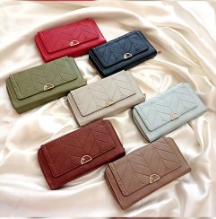 تصویر کیف پول زنانه یراق گل 