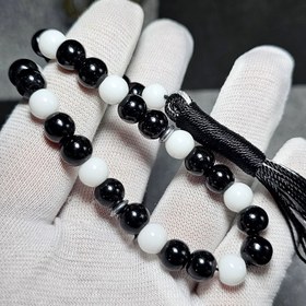 تصویر تسبیح 33 دانه اونیکس سفید و سیاه کد 36340 