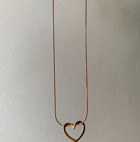 تصویر گردنبند قلبی با زنجیر ماری رنگ ثابت 