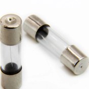 تصویر فیوز شیشه ای 25A امپر سایز (۵×۲۰) 