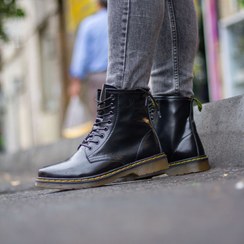 تصویر بوت دکتر مارتینز ۱۰ بند – Dr Martens 10 eye 