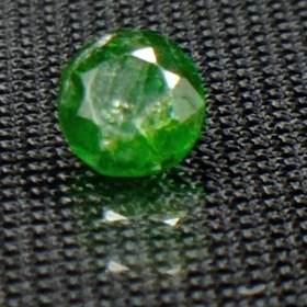 تصویر جواهر دمانتوئید D44 