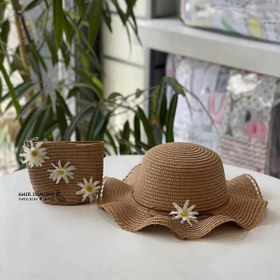 تصویر کلاه و کیف حصیری دخترانه طرح بابونه 
