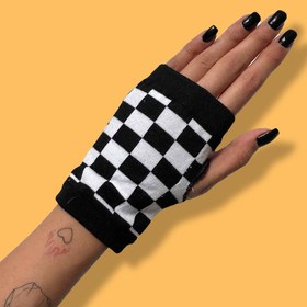 تصویر دستکش شطرنجی 