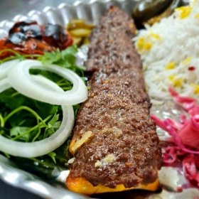 تصویر چلو کباب وزیری مخصوص 