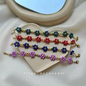 تصویر دستبند گل منجوقی رنگی 