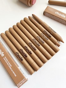 تصویر خط لب مستر کوالیتی رود با حک Rhode - lift 