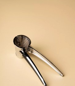 تصویر ابزار استیل ویکتوریا 