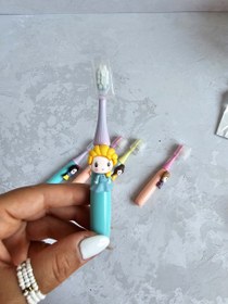 تصویر مسواک شکلی کودک M.A.I 