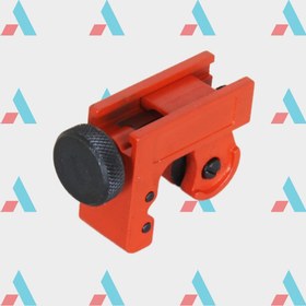 تصویر لوله بر کوچک قرمز 