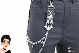 تصویر زنجیر شلوار ستاره کوچک با خفاش گوتیک 