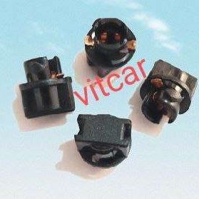 تصویر جالامپی سوزنی خودرو / جالامپی پشت کیلومتر. ویتکار 