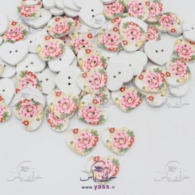 تصویر دکمه چوبی طرح قلب گل صورتی (5 عددی) 