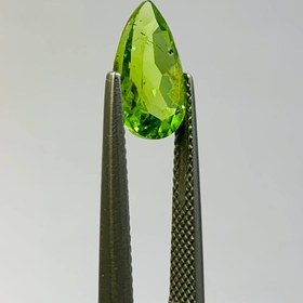 تصویر نگین زبرجد اصل سایز 12*8 میلی‌متر 